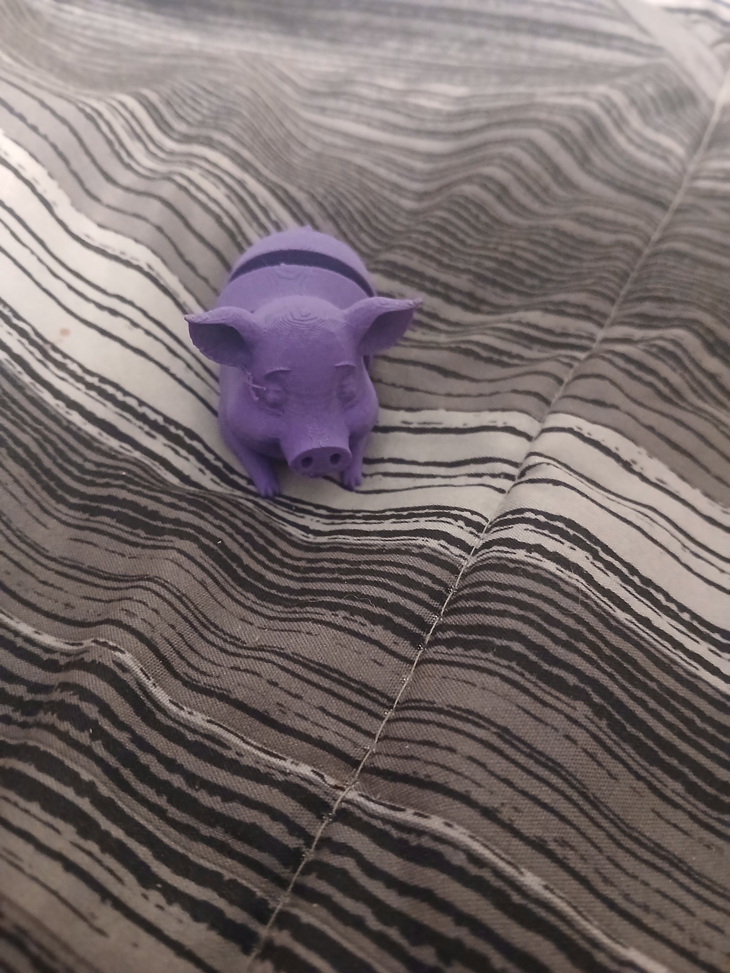 Articulating pig